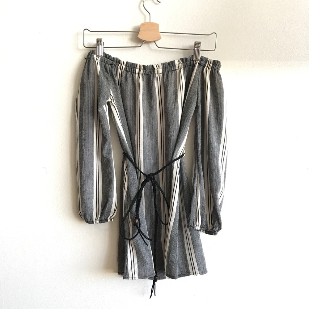 Striped off the shoulder dress long sleeve